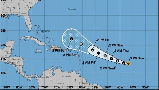 Формируется тропический шторм Ли, который, как ожидается, к пятнице перерастет в сильный ураган. Восточное побережье в опасности?