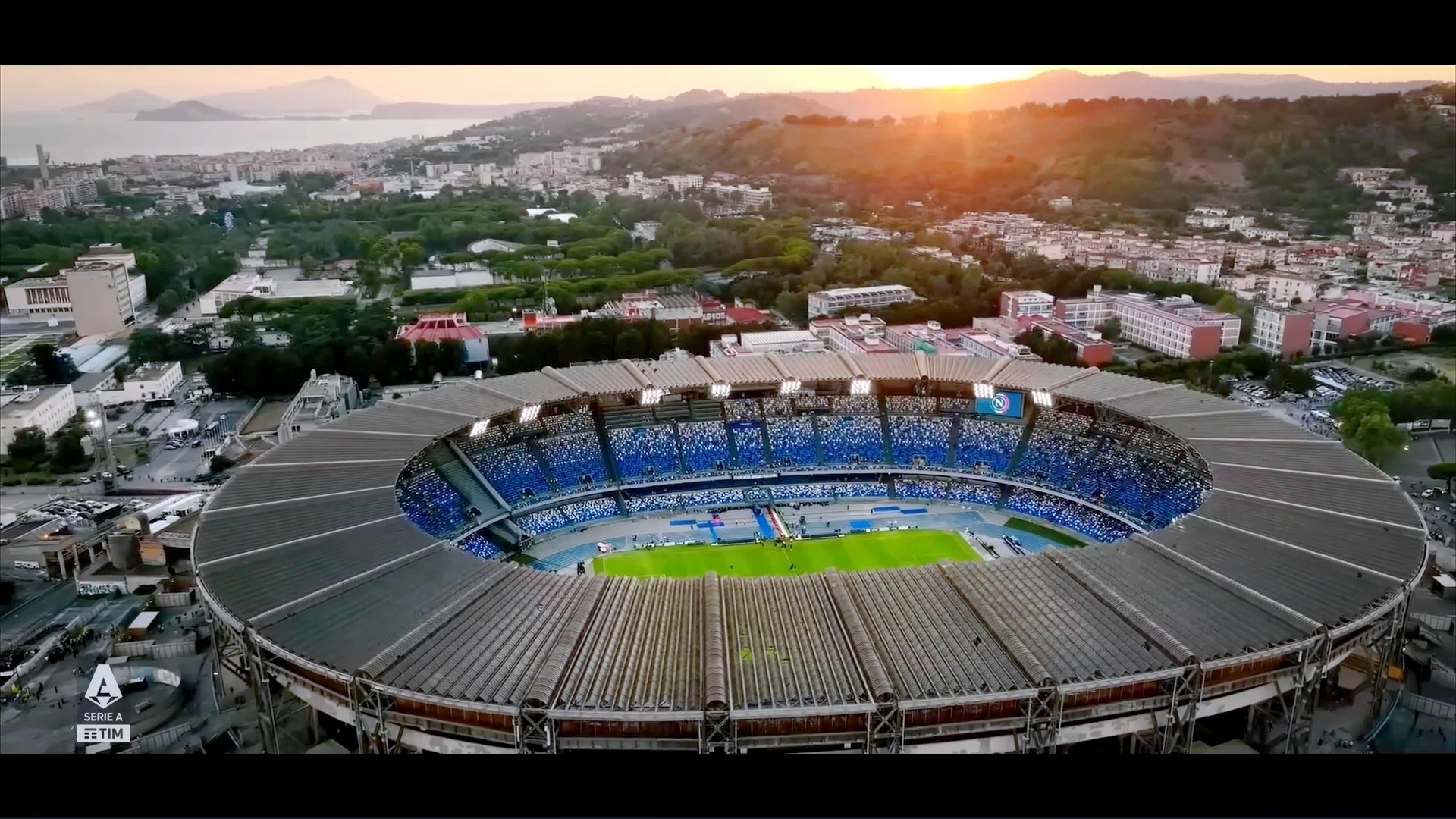 Маурицио Сарри огорчил родной Неаполь