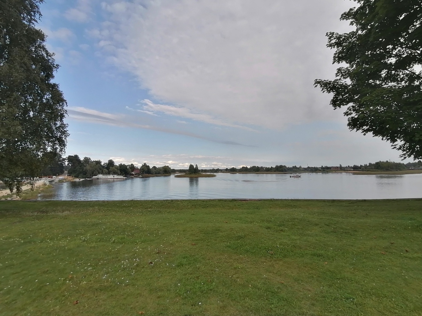 Моя поездка в удивительный монастырь на Селигере