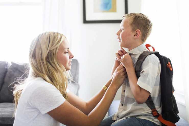 ✅ Гиперопека детей и чрезмерное внимание, основные проблемы гиперконтроля. - Как не прожить за ребёнка его жизнь ❎