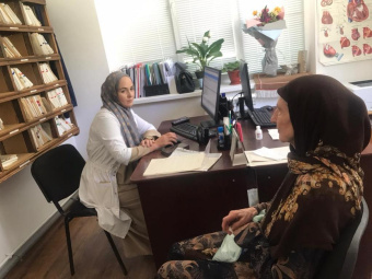 Хунзахский центр социального обслуживания протягивает руку помощи нуждающимся семьям.