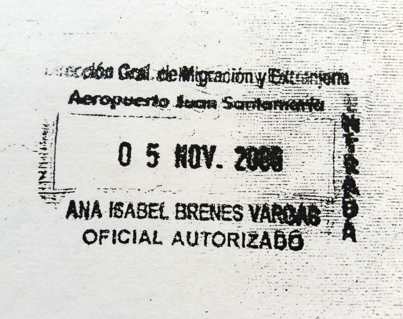 Загадка для туристов: что написал сотрудник миграционной службы Коста-Рики в штампе о въезде в страну, поставленном в паспорте гражданина РФ?