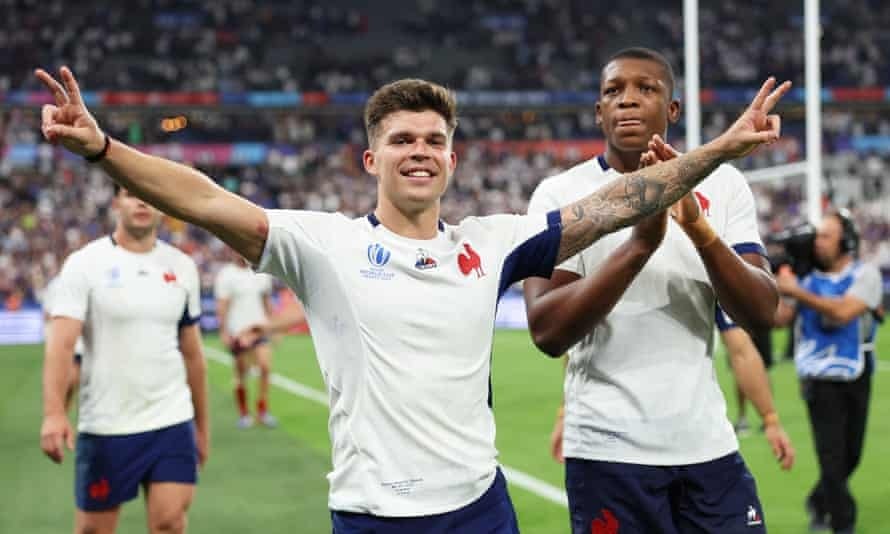 Франция дает All Blacks попробовать собственное лекарство, чтобы начать вечеринку