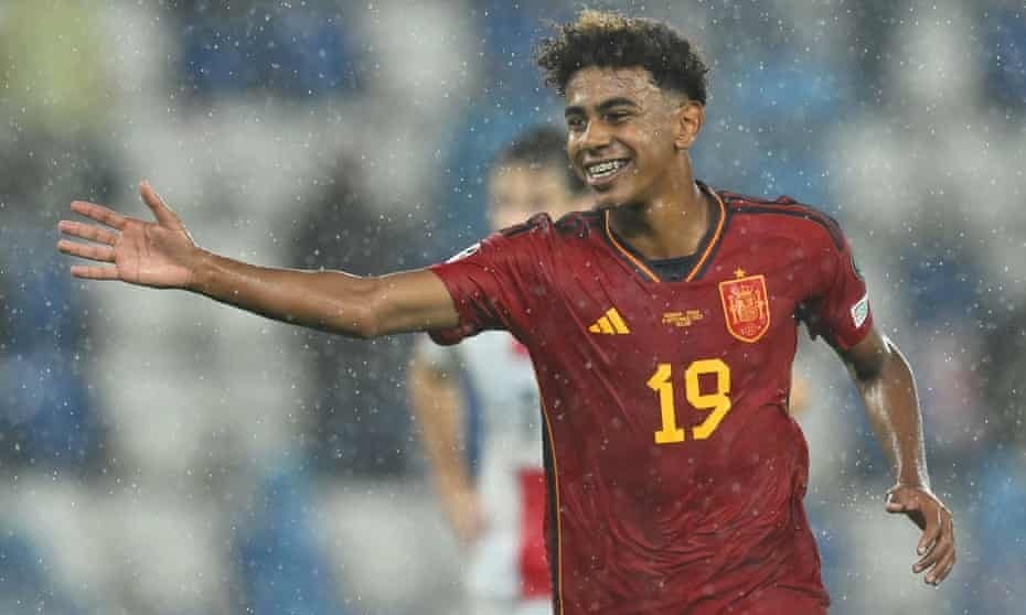 Ламин Ямал стал самым молодым игроком сборной Испании (и бомбардиром) в победе над Грузией