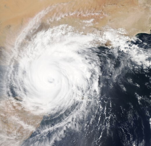 Климатическое оружие: люди смогли подчинить природу? Дело об украденных облаках