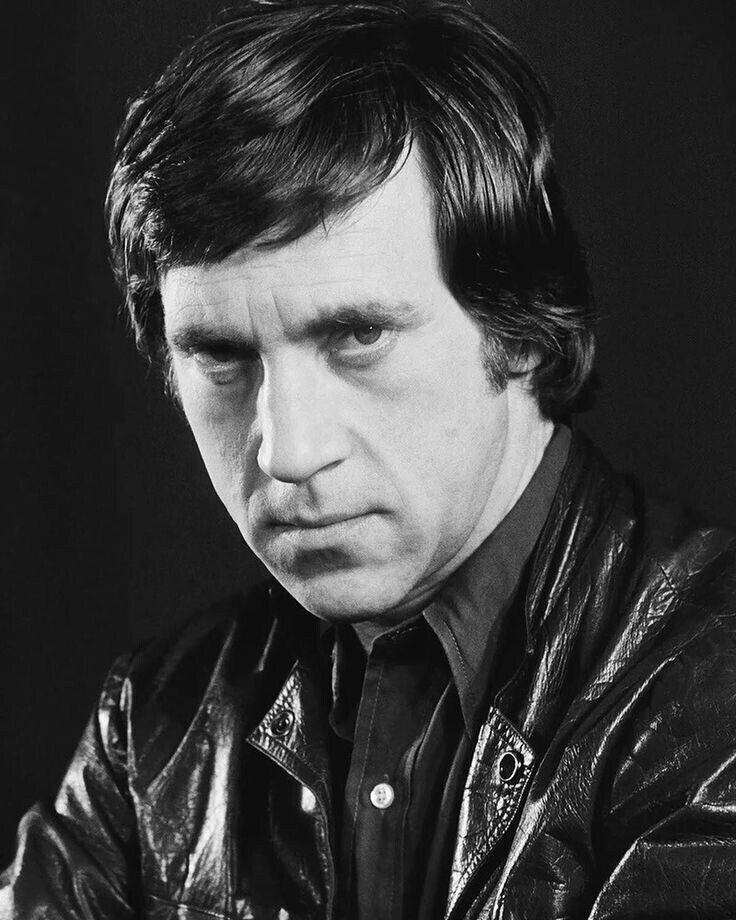 "Владимир Высоцкий: жизнь полная страсти, творчества и борьбы"