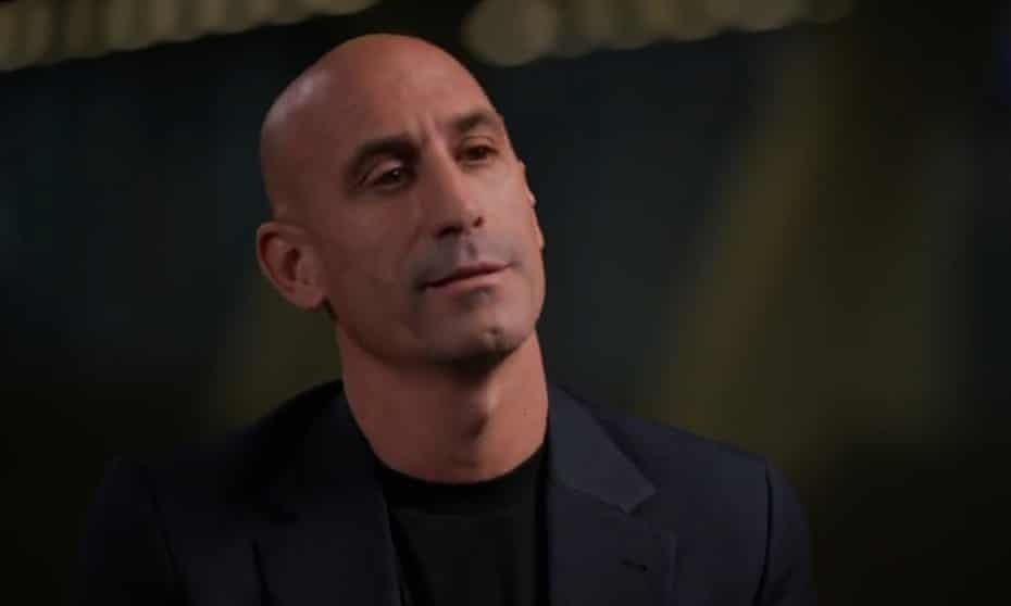 Луис Рубиалес ушел из команды из-за скандала с поцелуями на чемпионате мира