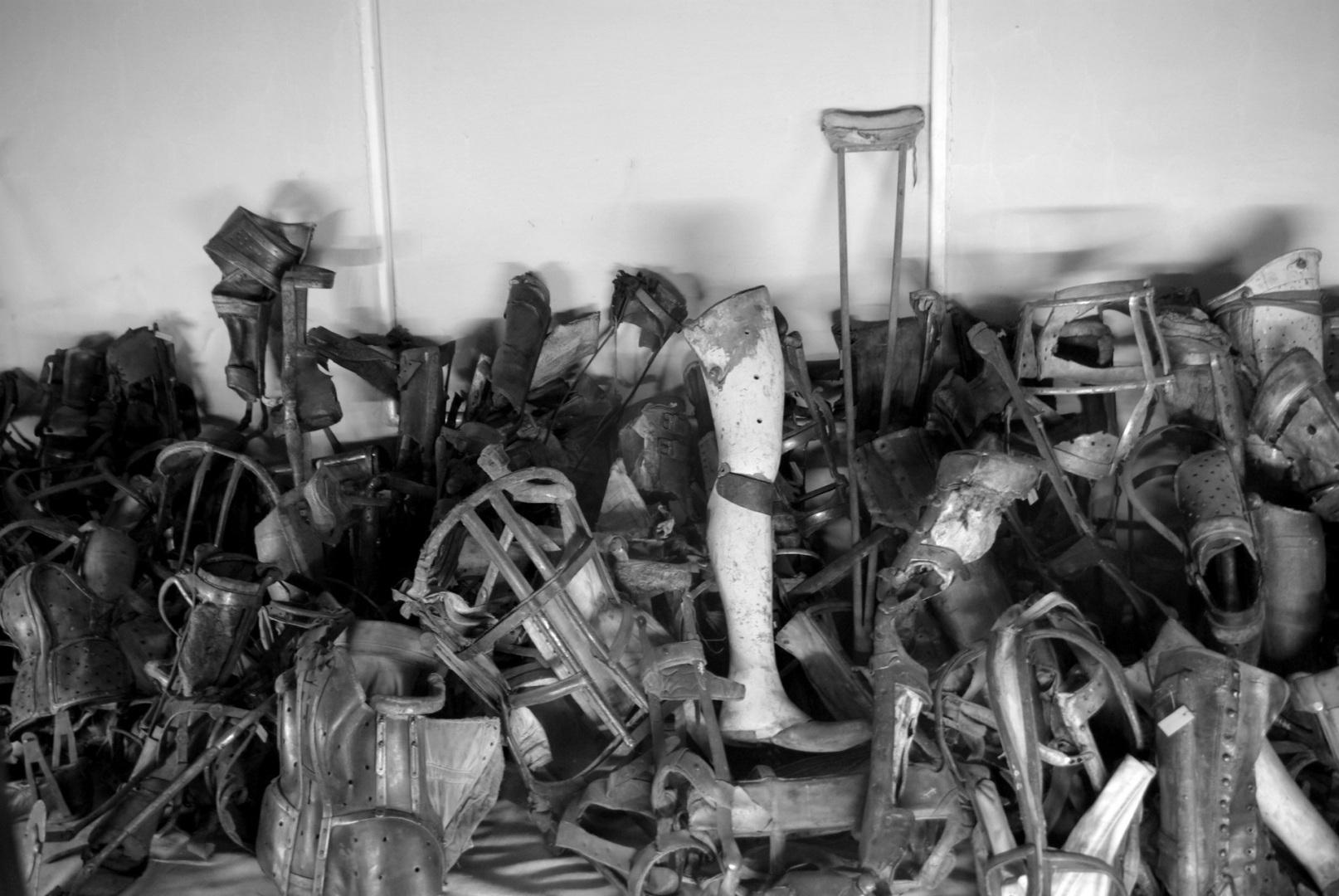 Рассчитывали поднять бучу в России? А разбудили историческую память. Не забудем, не простим!