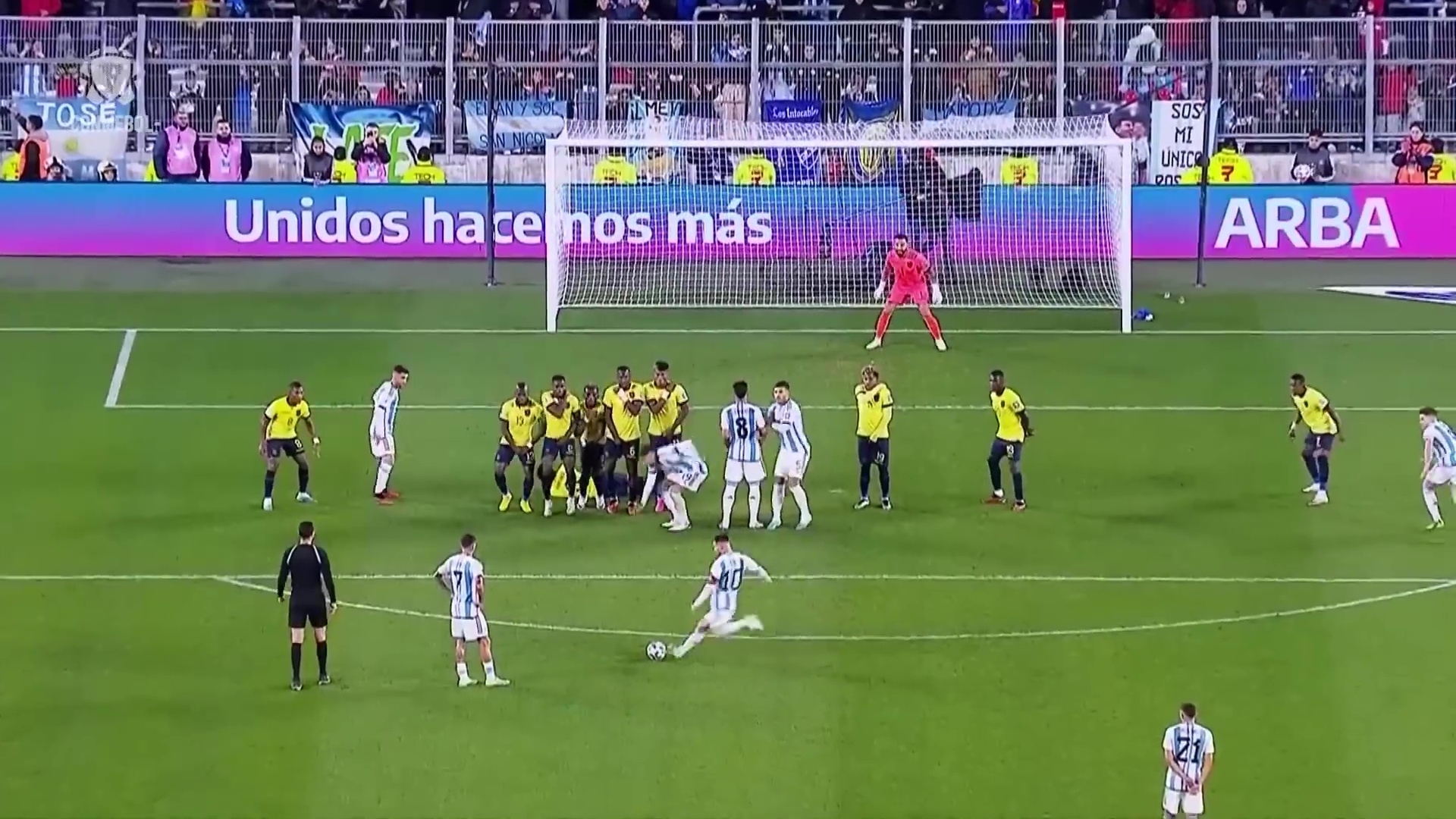 Аргентина побеждает хоть с Месси, хоть без него