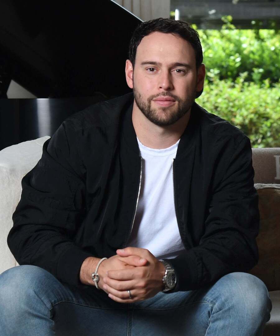 Скутер Браун, похоже, намекает на сообщения о том, что клиенты из числа знаменитостей покидают его компанию