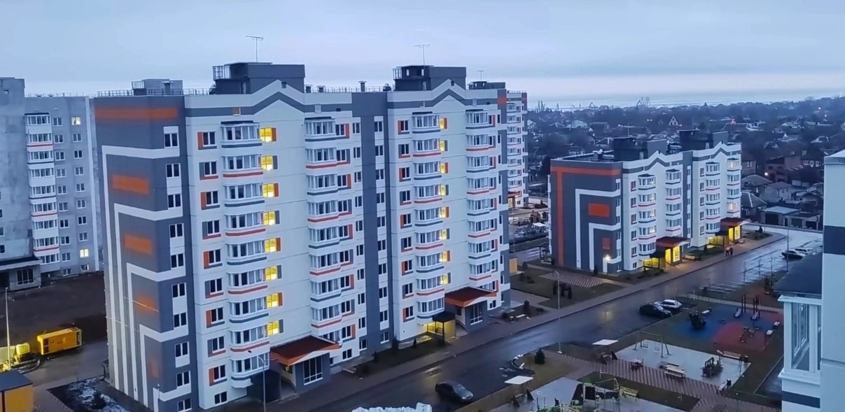 Сколько стоят квартиры в Мариуполе и кто их покупает