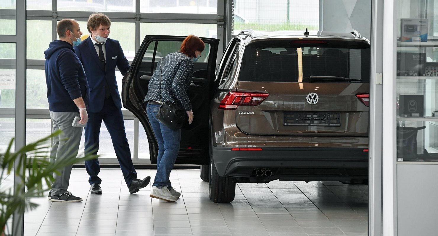 Что с ценами на автомобили!? Когда они будут снижаться! Каково будущие отечественного авторынка.