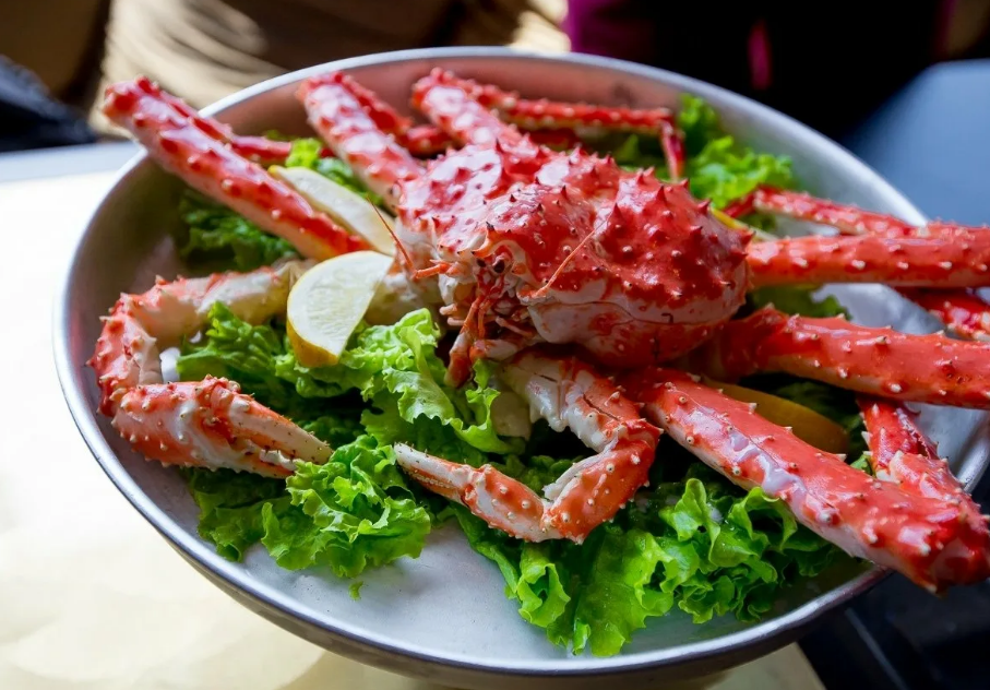 📗 Чиновники рассказывают нам сказки о жизни в раю, а экономисты говорят о дорогом мясе и крабовой афёре 🎣