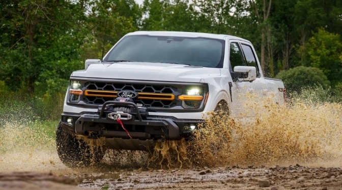 Производство гибридов Ford F-150 удвоится к 2024 году