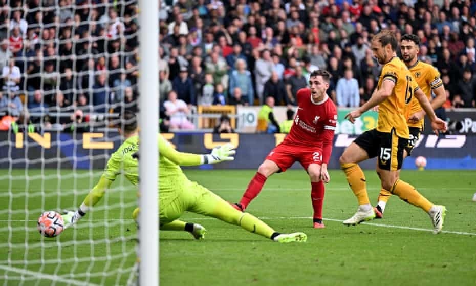 Поздний удар Энди Робертсона обеспечил «Ливерпулю» ответную победу над «Вулвз»