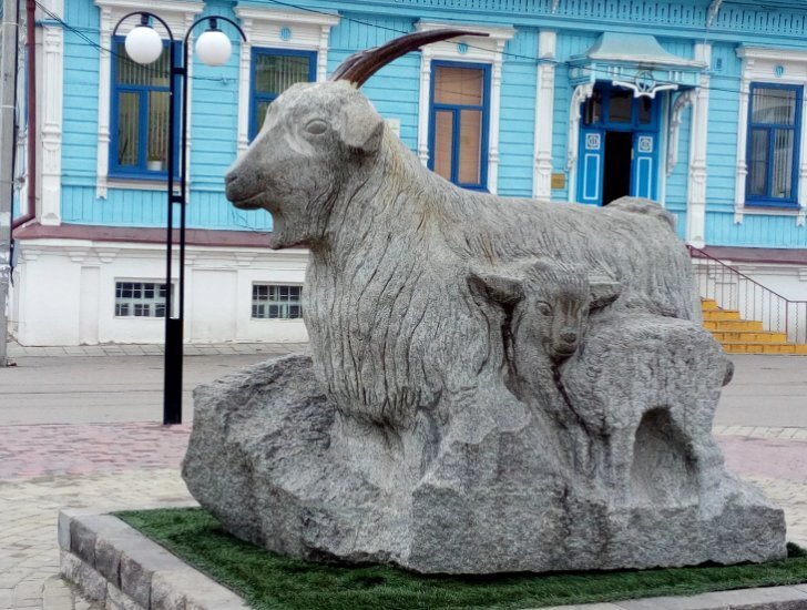 Брошу всё, уеду в Урюпинск! Почему говорят, что такого города нет!