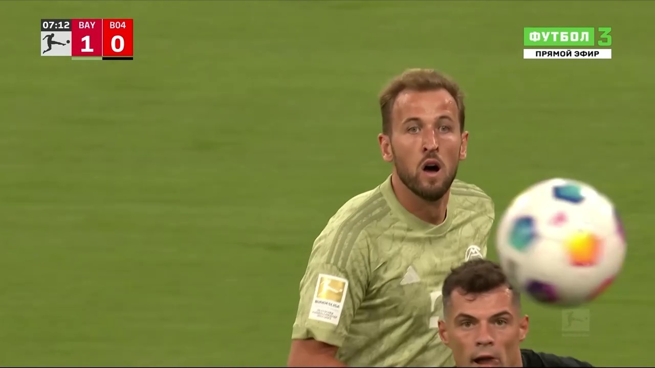 "Бавария" и "Байер" огненный матч за первое место