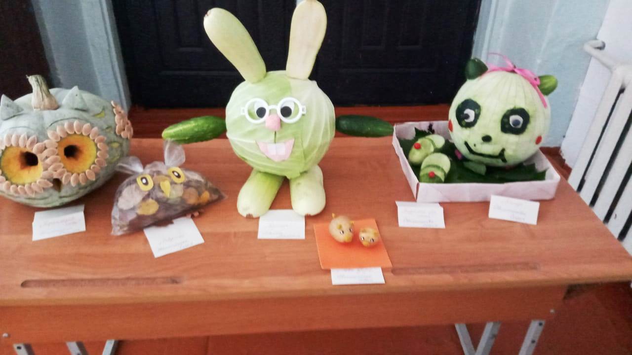 Выставка творческих работ "Дары природы"