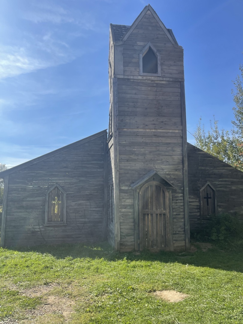 Вы хотели бы сниматься в кино? Приглашаю вас со мной на экскурсию в Киногород Пилигрим Порто в Химках: Россия