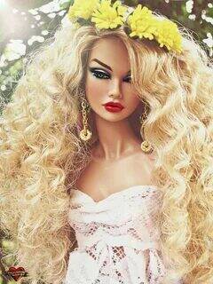 История куклы Барби.