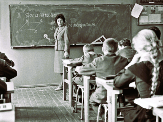 Школа СССР: Почему в школах СССР не было 4 класса?