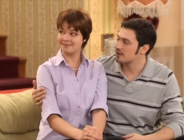 Звезда "Счастливы вместе" Юлия Захарова шокировала публику своим непризнаваемым внешним видом