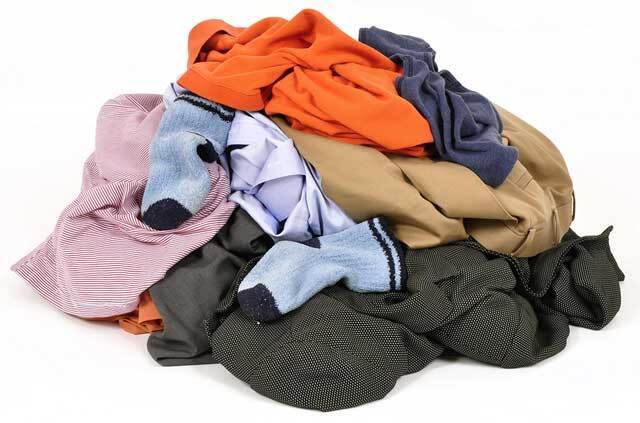 Не выкидывайте старую одежду!