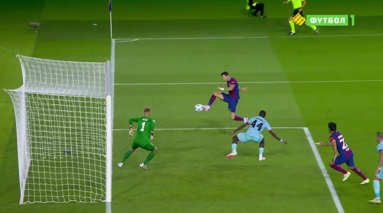 "Барселона" куда лучше других фаворитов первого дня Лиги чемпионов