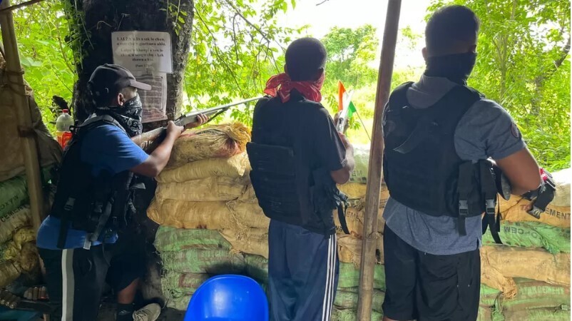 Пытки, изнасилования, убийства: жестокий конфликт в индийском штате