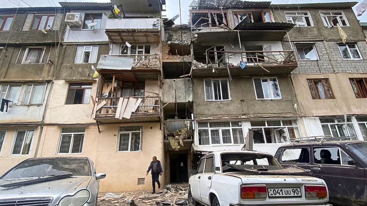 Этнические армяне согласились с планом России о прекращении огня после наступления Азербайджана в Нагорном Карабахе