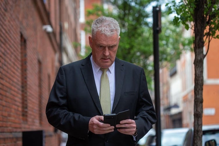 Является ли Риши Сунак хромой уткой? Когда депутаты разделены и бунтуют, в воздухе тяжело висит ощущение упадка