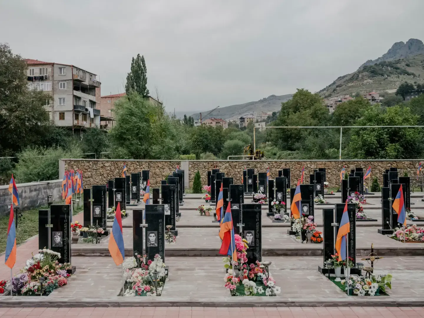 После захвата власти в Нагорном Карабахе растут страхи и хаос