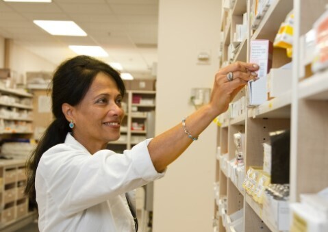 Женщин-фармацевтов начнут призывать на Украине?