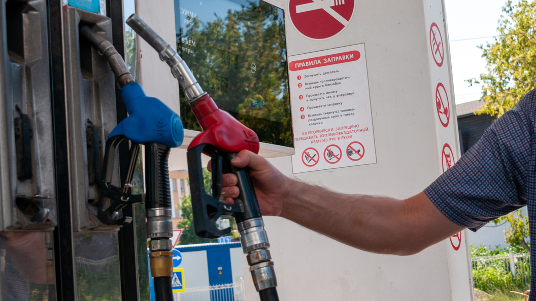 Топливный кризис в России: Абсурдное соперничество и его последствия