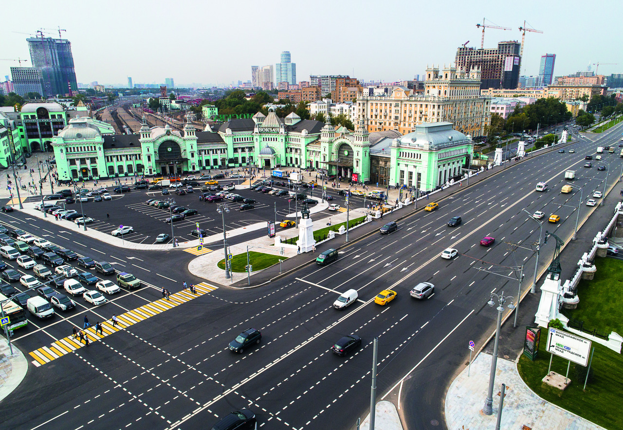 Площадь белорусского вокзала в москве фото Москва - жирная столица обезжиренной страны.