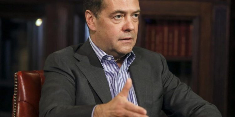 Разберем высказывание Медведева