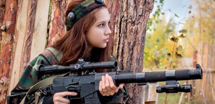 Социальное Воспроизводство Общества: Аналогия с Уходом за Старой, Больной Обезьяной