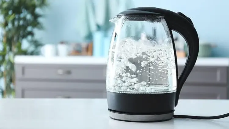 Можно ли кипятить воду из-под крана дважды