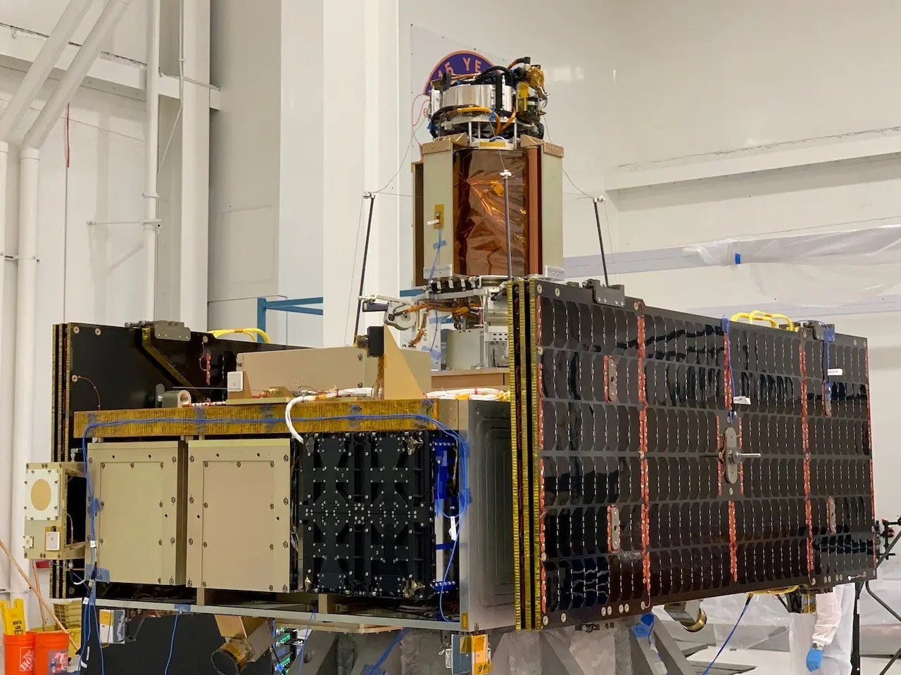 Взгляд в космос в гонке за декарбонизацию