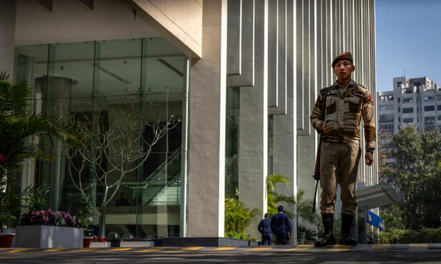 Полиция Дели проводит обыски в домах журналистов в ходе последних рейдов против СМИ
