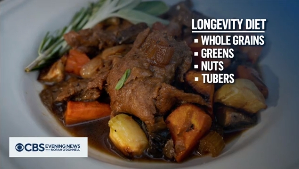 Хотите дожить до 100? Эксперт «Голубых зон» делится уроками долголетия в новом сериале Netflix