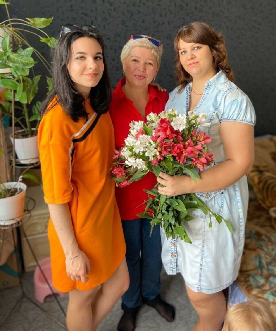 «Ради таких мгновений стоит жить!» – сказала моя дочь после получения поздравления от друзей, и я с ней полностью согласна