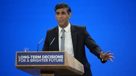 Мужчина есть мужчина, женщина есть женщина – премьер-министр Великобритании.