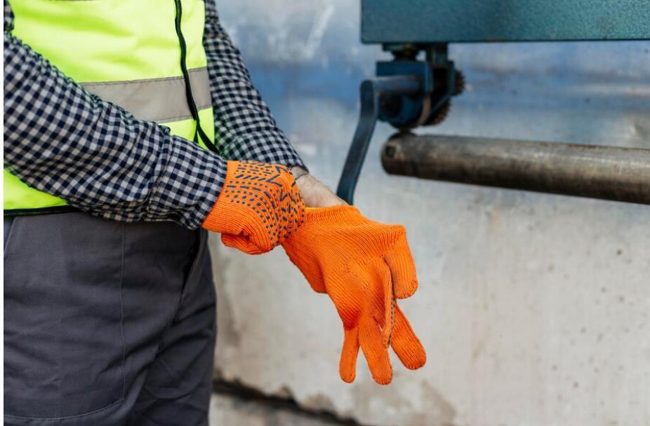 Крик души: что такое работать в департаменте жилищного хозяйства?