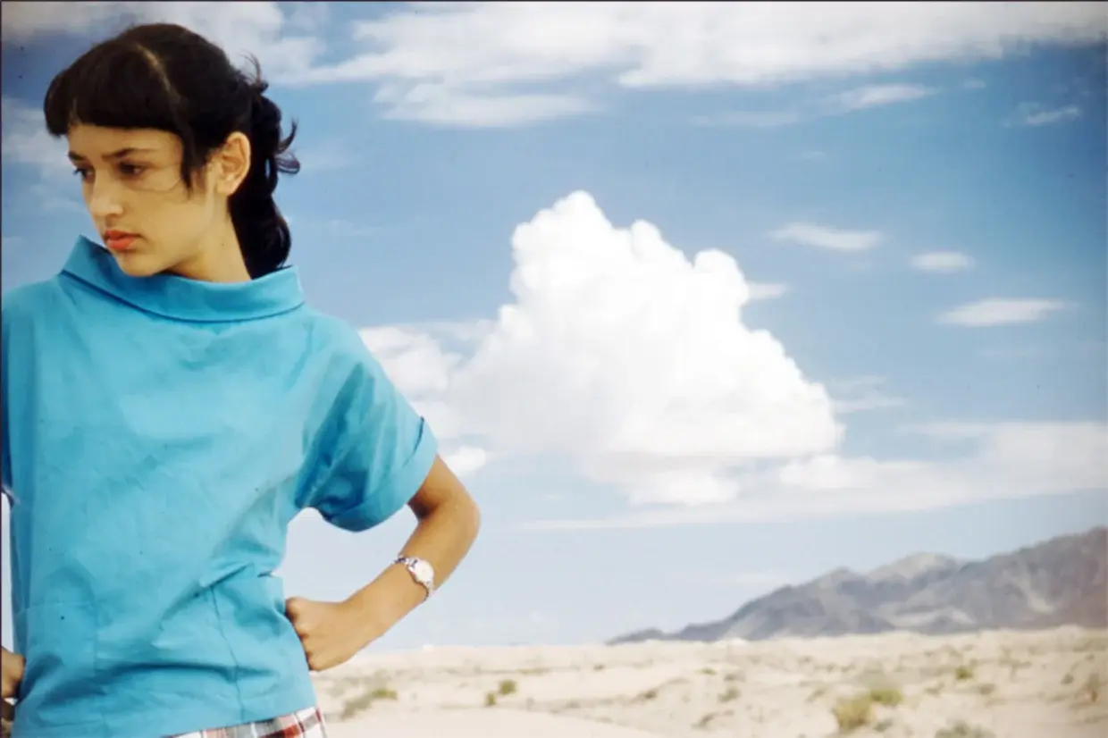 Документальный фильм Джоан Баэз углубляется в жизнь легендарной певицы и роль ее мексиканского происхождения.