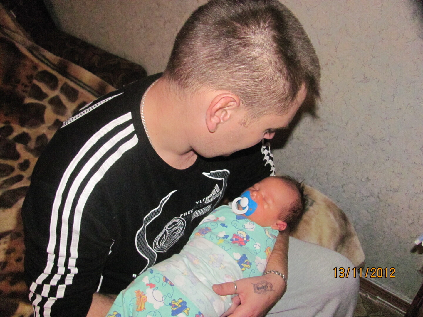 История, которая соответствует фразе: «Есть что вспомнить из бурной молодости, но нельзя рассказывать детям»