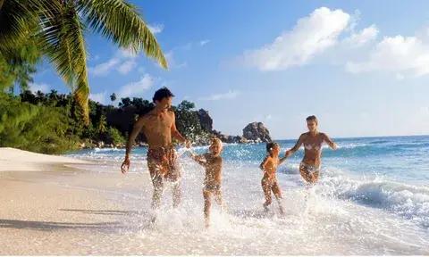 Морская притяжение