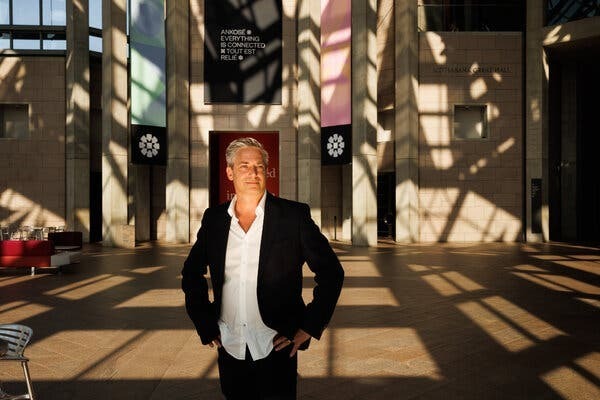 Беспорядки охватили канадские художественные музеи, стремящиеся избавиться от колониального прошлого.