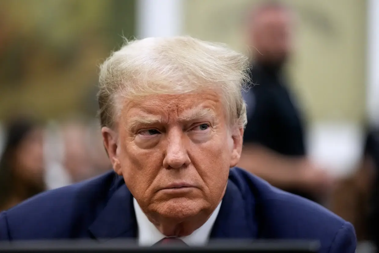 Прокуроры отвергают предложение Трампа отложить дело о документах до окончания выборов