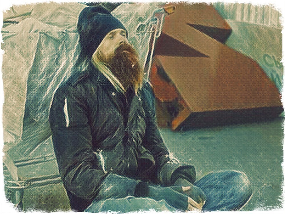 Местный житель Камчатки договорился об СВО, за пару часов стал бомжом и сел в тюрьму.